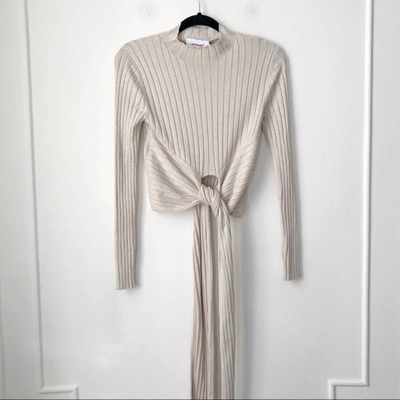 Significant Other Goldie Knit Tie Front Top - Picture 2 of 6